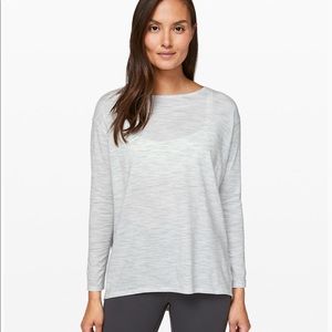 Lululemon back in action long sleeve shirt